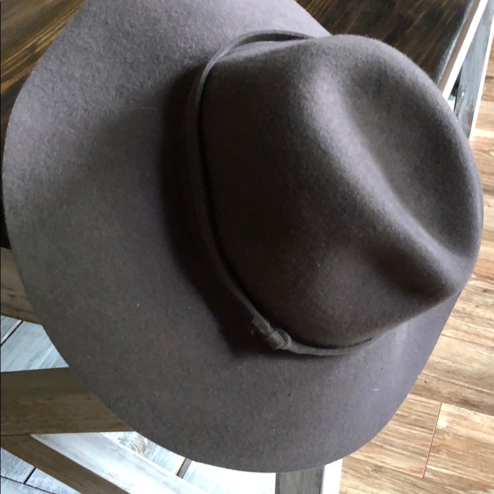 NWT Women’s Floppy  Hat